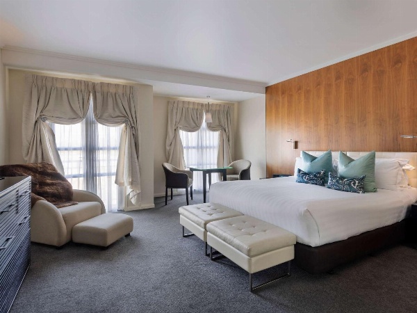 Sofitel Queenstown Hotel & Spa Main image